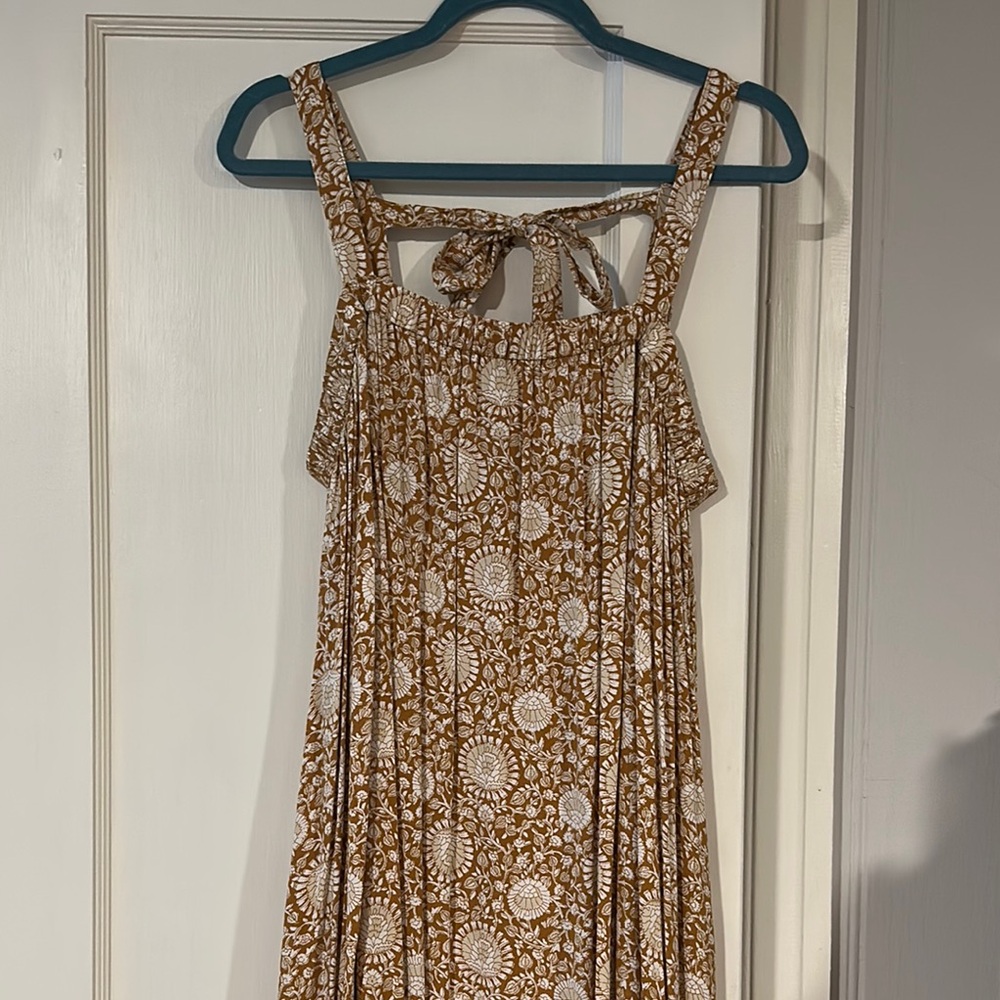 Old Navy Brown Floral Maxi Dress